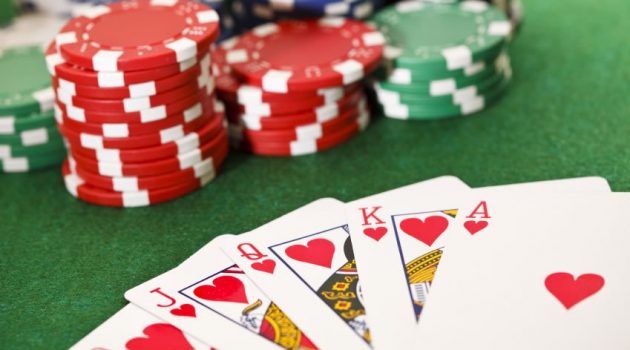 Helpful Ideas to Improve the Game in Online Poker Rooms